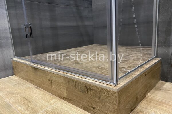 1611841156665570-1800x-5d5