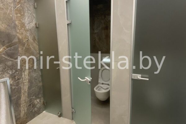 1614603710899047-1800x-a62