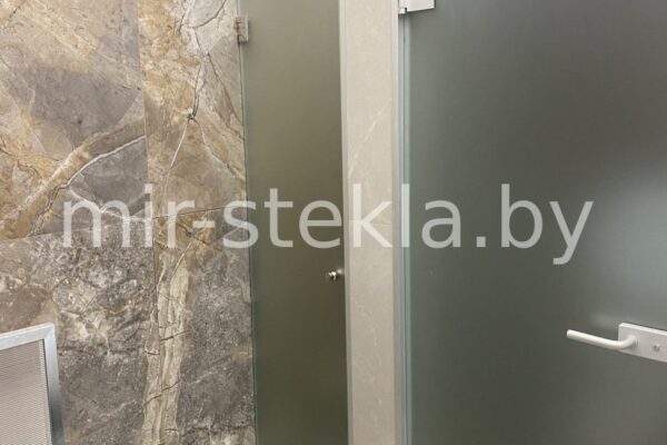 1614603712903836-1800x-a08