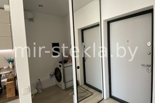 1614787427671697-1800x-2e7