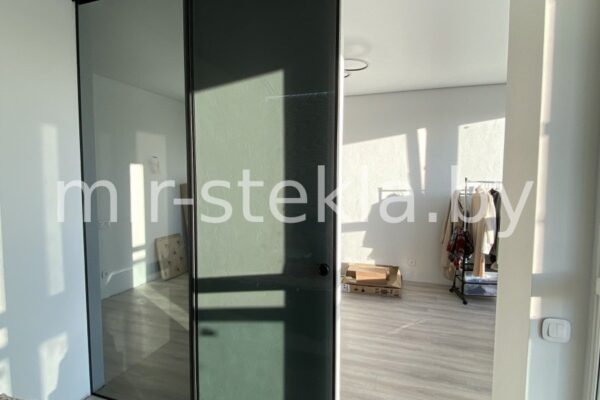 1614787429936994-1800x-eba