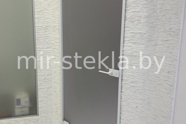 1615383131851773-1800x-ebe