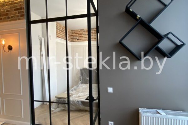 1615898960976824-1800x-4de