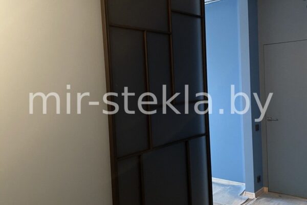 Стеклянные двери